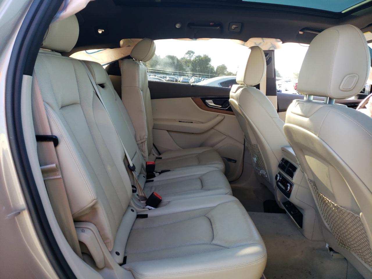 2017 Audi Q7 VIN WA1LABF72HD050990 Copart auction photo, front end damage thumbnail 10