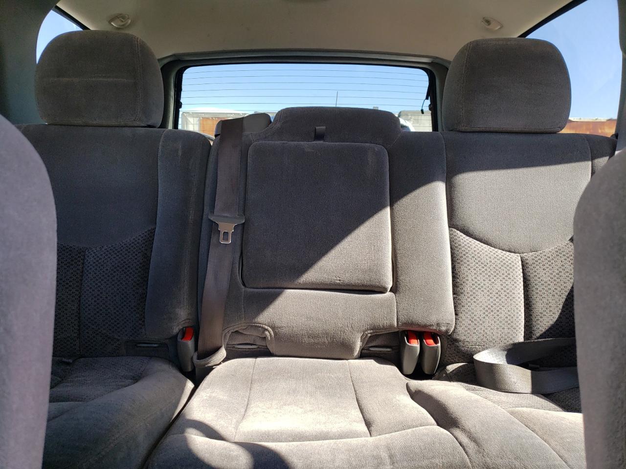 2006 Chevrolet Tahoe VIN 1GNEC13T56J100128 Copart auction photo, side damage thumbnail 10