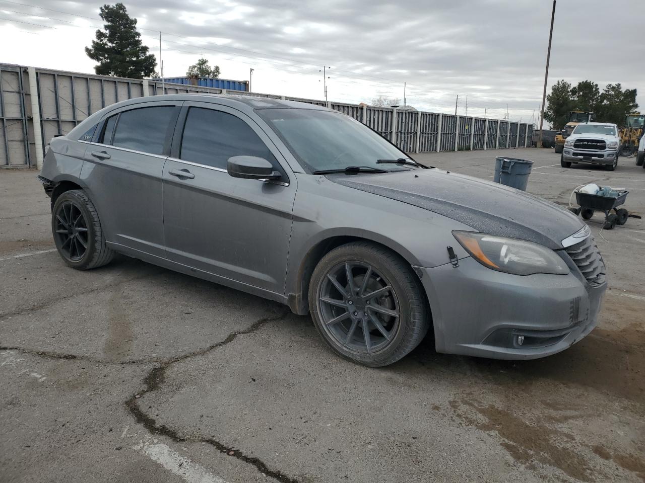 2013 Chrysler 200 VIN 1C3CCBBG7DN728325 Copart auction photo, rear end damage thumbnail 4