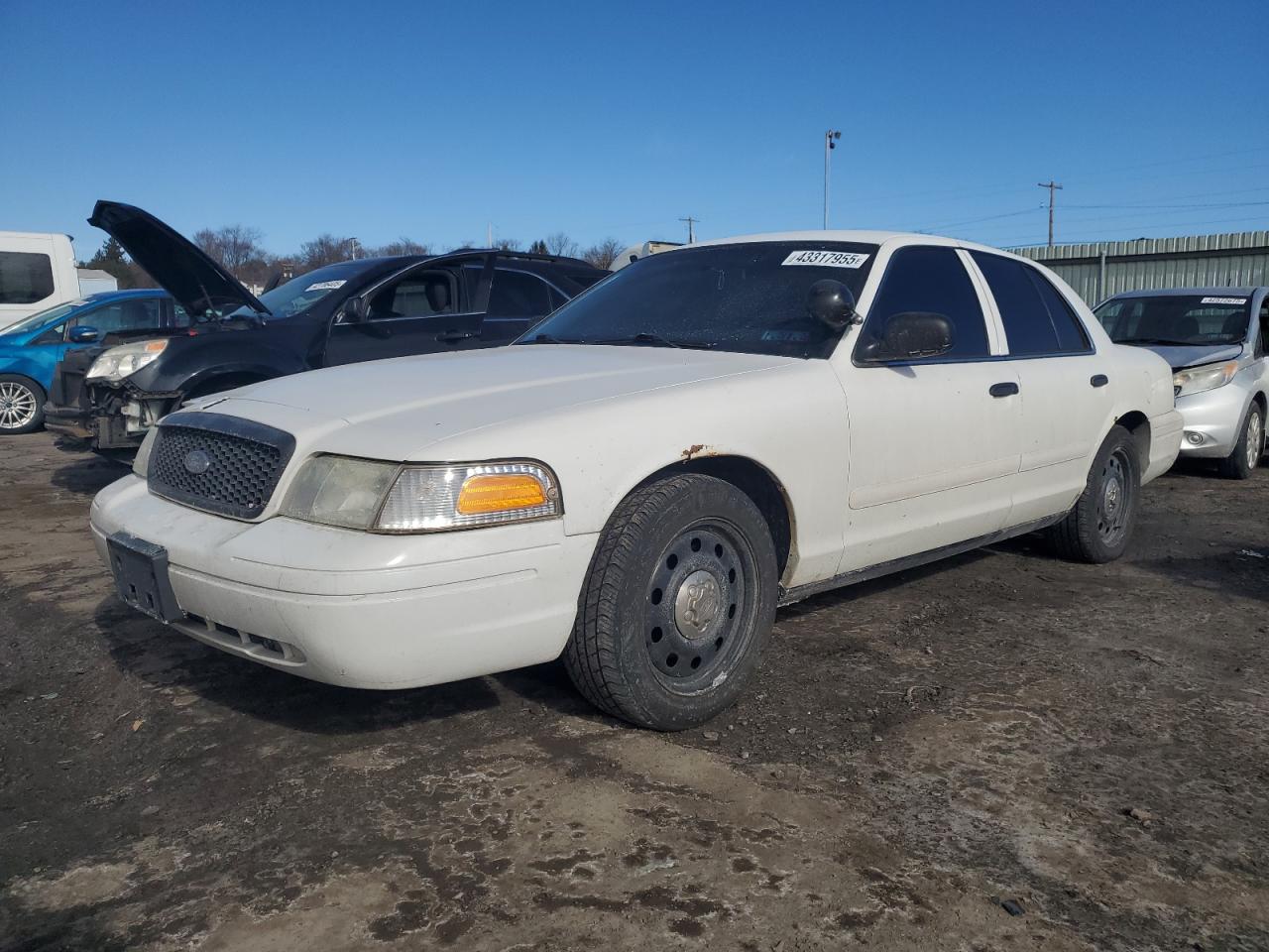 2008 Ford Crown Victoria VIN 2FAHP71V08X115735