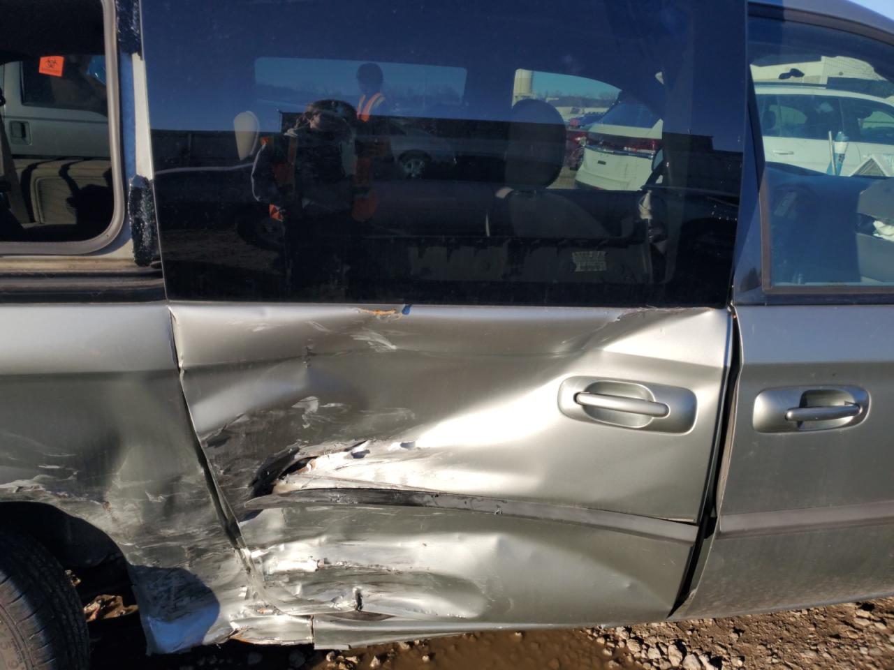2003 Dodge Caravan VIN 2D4GP44313R258191 Copart auction photo, side / rear end damage thumbnail 11