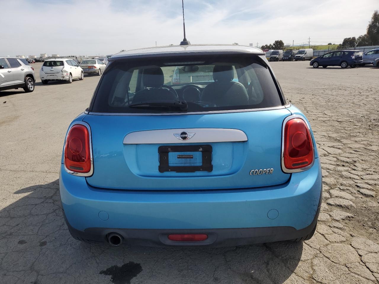 2015 MINI Cooper VIN WMWXM5C58FT942017 Copart auction photo, front end damage thumbnail 5