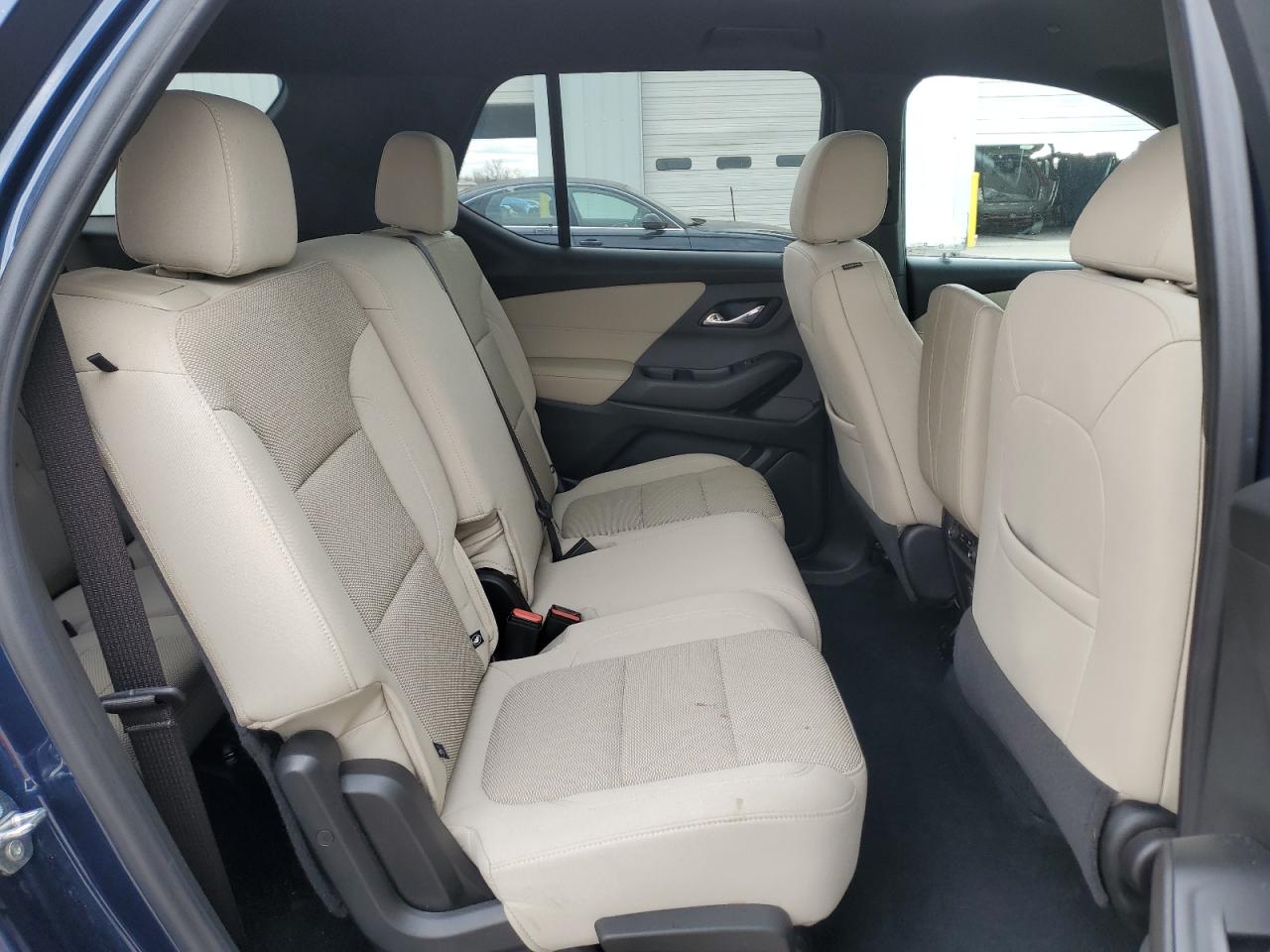 2022 Chevrolet Traverse VIN 1GNERFKW6NJ103724 Copart auction photo, side / top/roof damage thumbnail 11