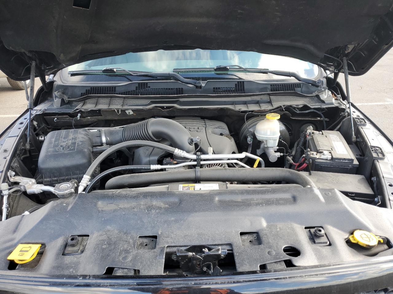 2018 RAM 1500 VIN 1C6RR7FT9JS176050 Copart auction photo, undercarriage / minor dent/scratches damage thumbnail 11