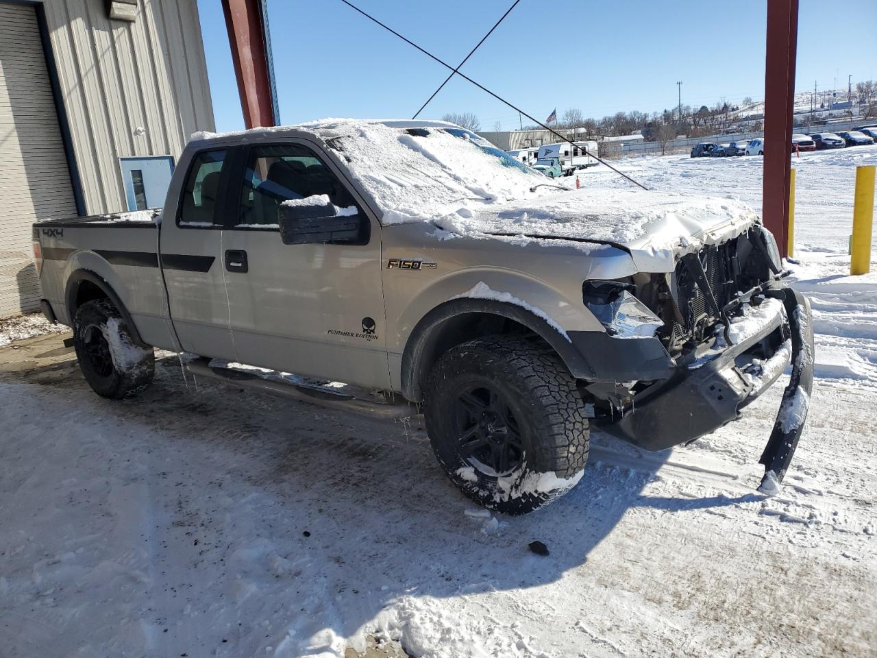 2012 Ford F-150 VIN 1FTFX1EF7CFA60593 Copart auction photo, front end damage thumbnail 4