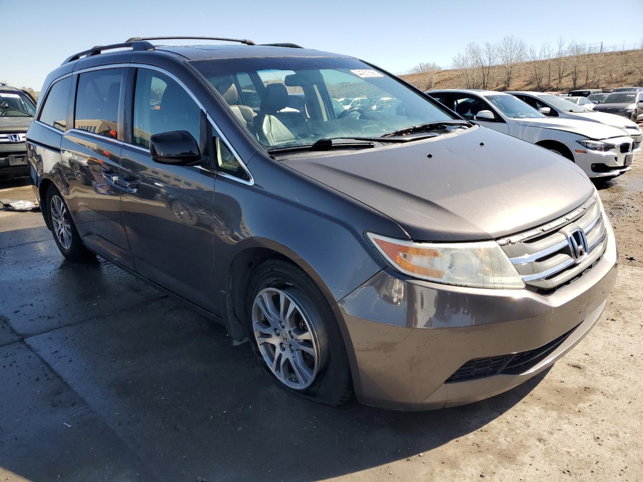 2011 Honda Odyssey VIN 5FNRL5H69BB018649 Copart auction photo, hail / front end damage thumbnail 4