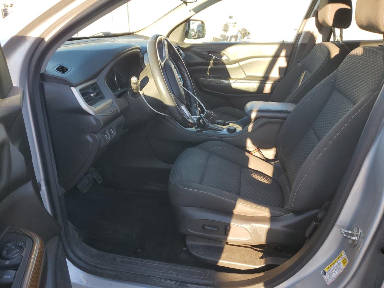 2017 GMC Acadia VIN 1GKKNSLS2HZ166776 Copart auction photo, hail / rear end damage thumbnail 7
