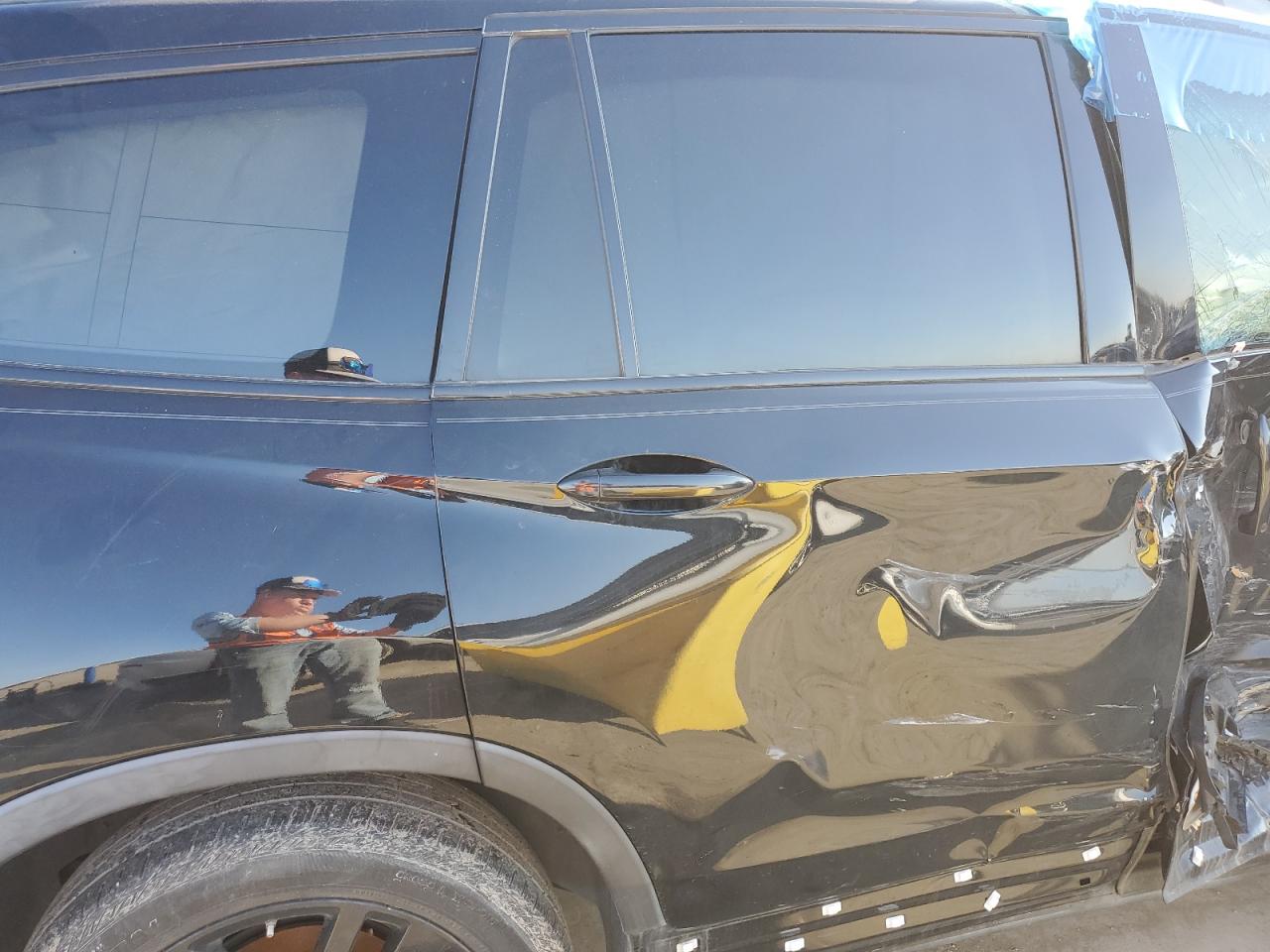 2018 Honda Pilot VIN 5FNYF6H04JB064828 Copart auction photo, all over damage thumbnail 11