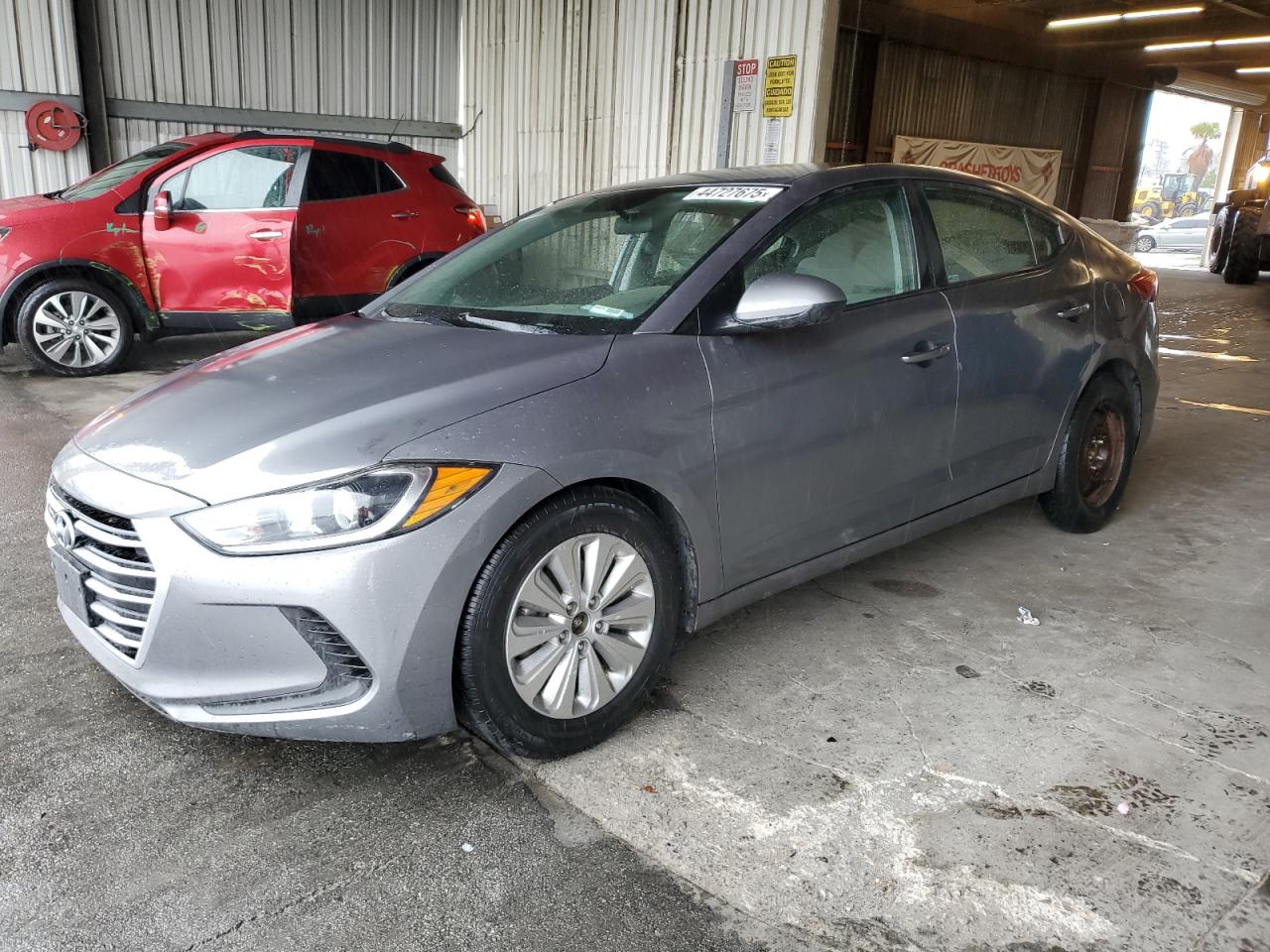 2018 Hyundai Elantra VIN 5NPD84LF5JH319819