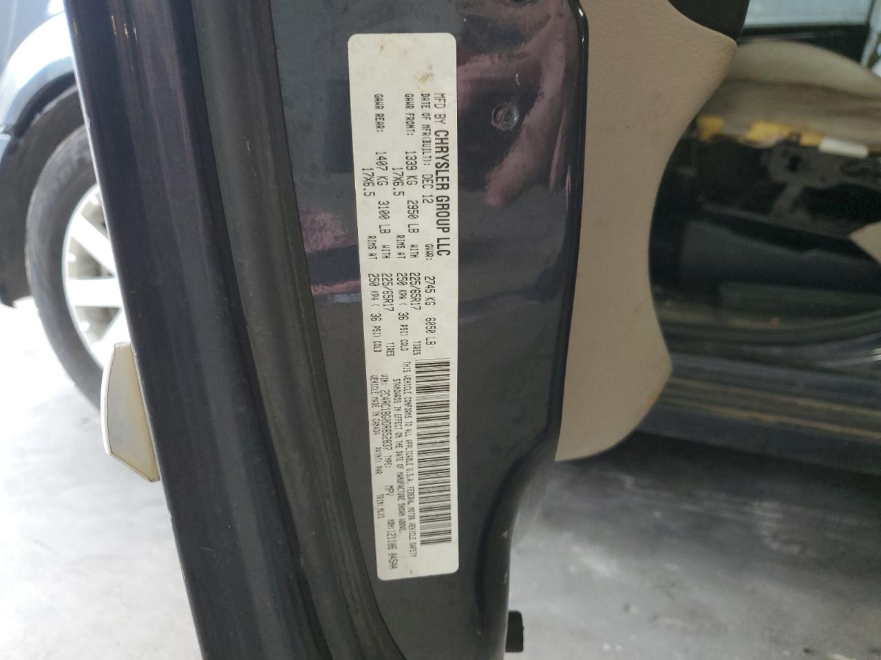 2013 Chrysler Town & Country VIN 2C4RC1BG0DR652837 Copart auction photo, front end / rear end damage thumbnail 12