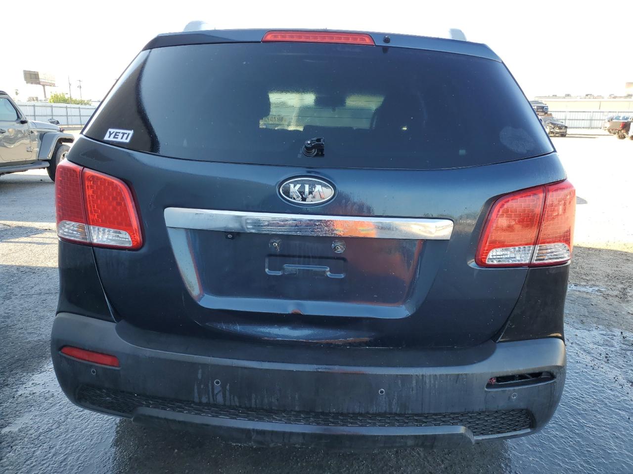 2012 KIA Sorento VIN 5XYKT3A63CG266745 Copart auction photo, all over damage thumbnail 6