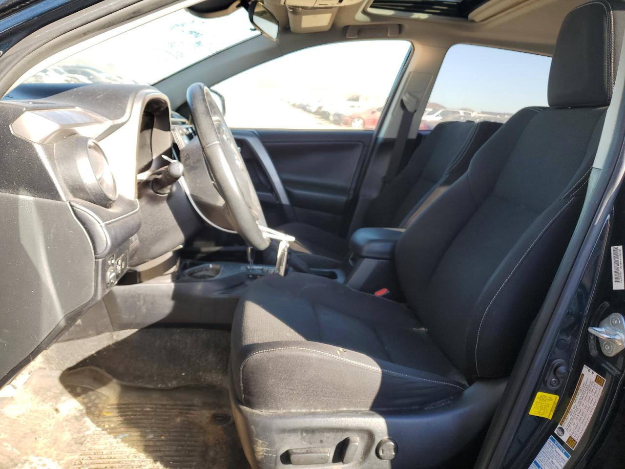 2018 Toyota RAV 4 VIN JTMRFREV8JJ238866 Copart auction photo, side damage thumbnail 7