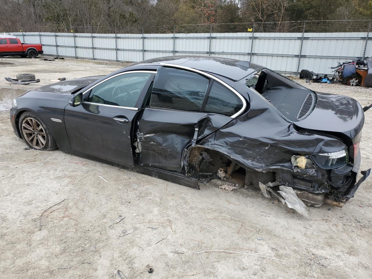 2016 BMW 5er VIN WBA5A7C58GG144462 Copart auction photo, side / rear end damage thumbnail 2