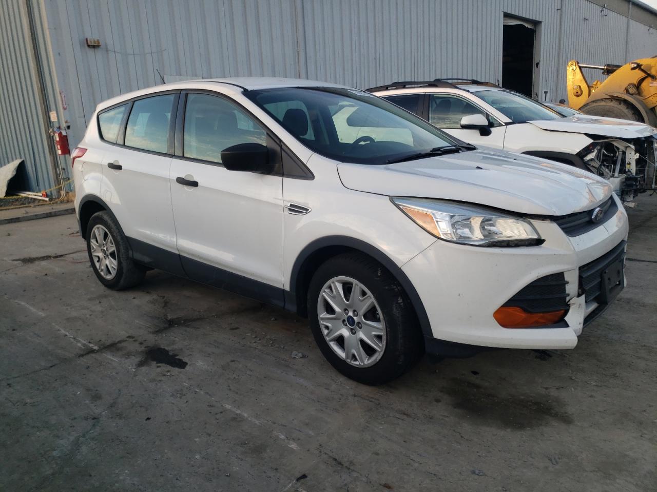 2016 Ford Escape VIN 1FMCU0F75GUB64655 Copart auction photo, front end damage thumbnail 4