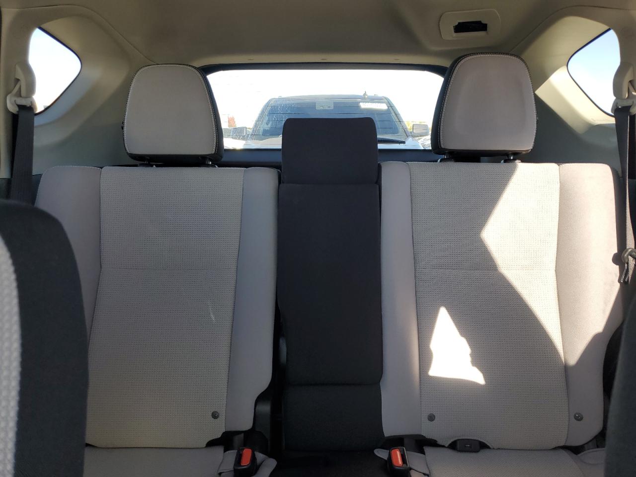 2016 Toyota RAV 4 VIN JTMRFREV0GJ101851 Copart auction photo, front end damage thumbnail 10