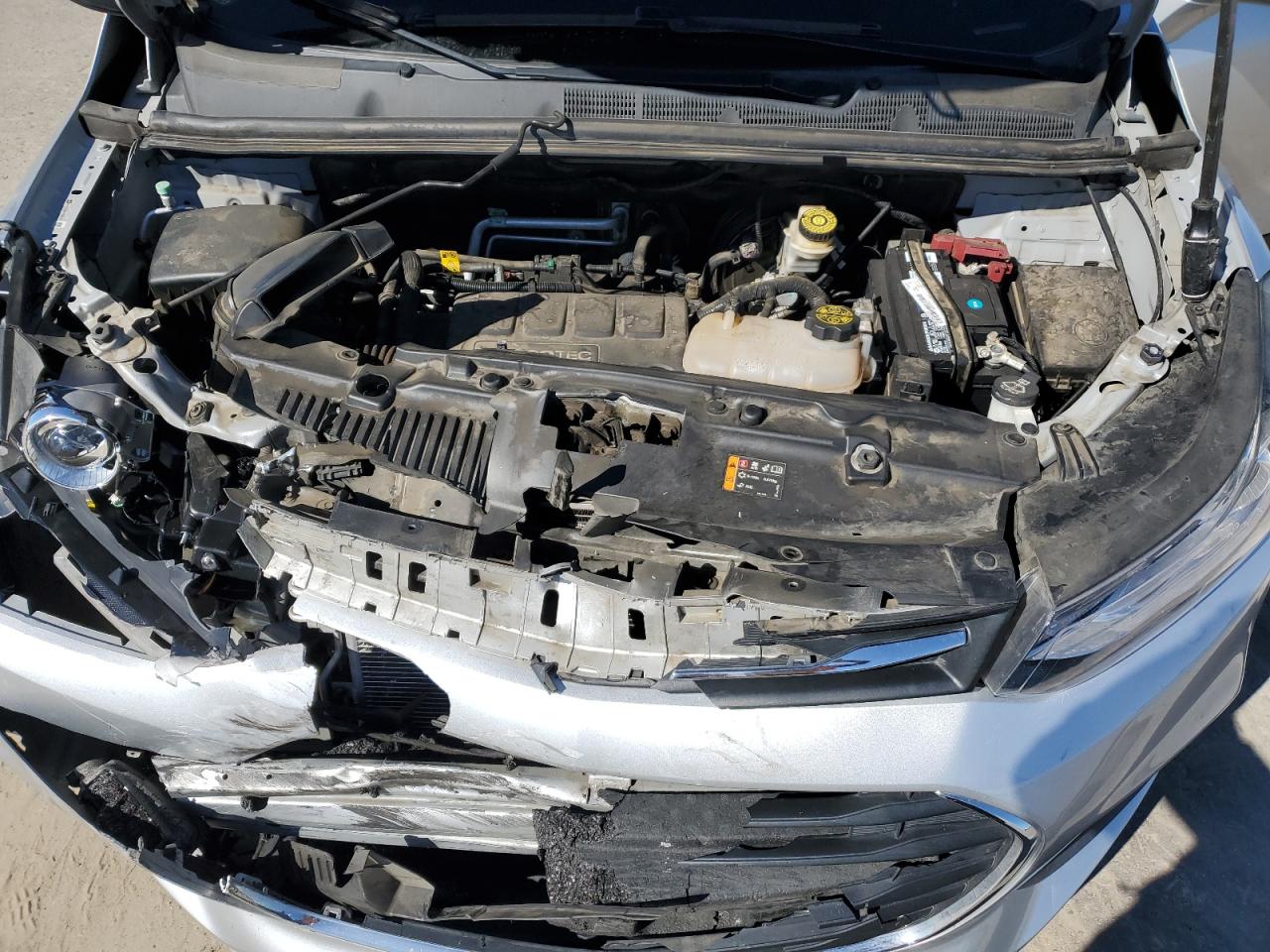 2018 Chevrolet Trax VIN KL7CJLSB3JB632519 Copart auction photo, front end damage thumbnail 13