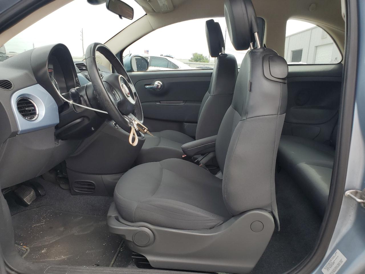 2015 Fiat 500 VIN 3C3CFFARXFT594432 Copart auction photo, minor dent/scratches damage thumbnail 7