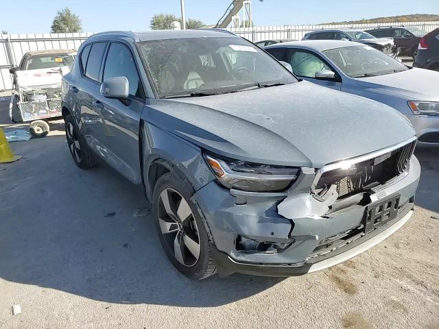 2020 Volvo XC40 VIN YV4162UK1L2256891 Copart auction photo, front end damage thumbnail 12