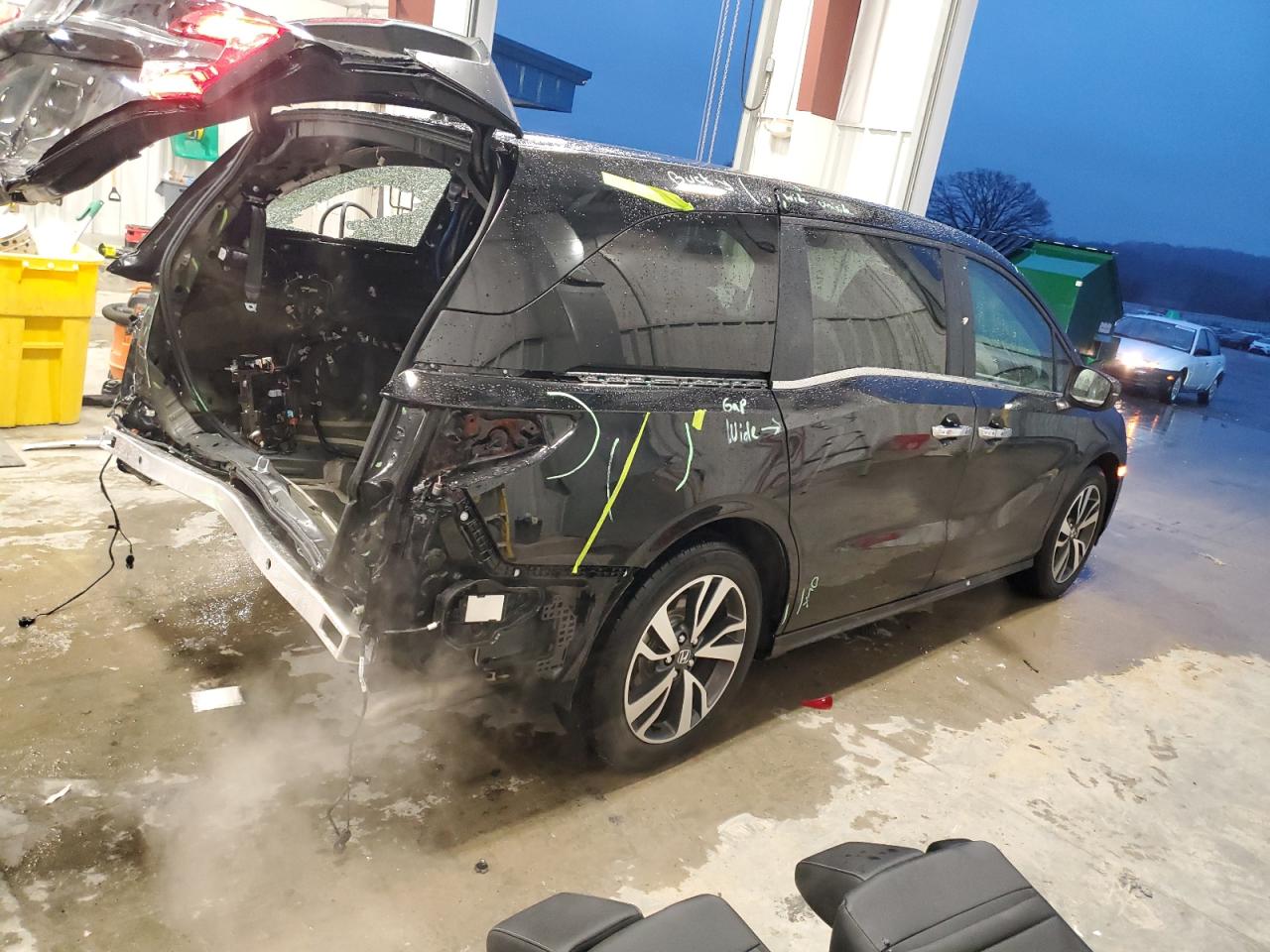 2024 Honda Odyssey VIN 5FNRL6H82RB034662 Copart auction photo, rear end / side damage thumbnail 3