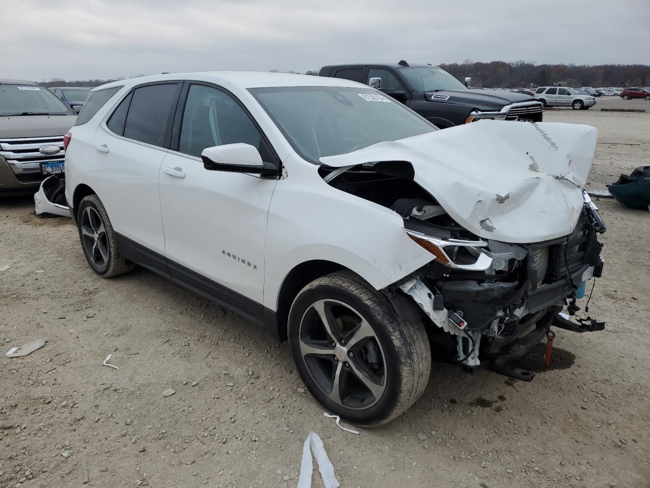 2020 Chevrolet Equinox VIN 3GNAXKEV6LS736879 Copart auction photo, front end damage thumbnail 4