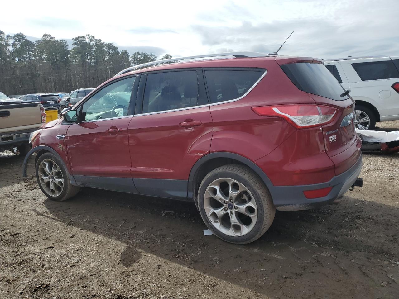 2016 Ford Escape VIN 1FMCU0J94GUC64741 Copart auction photo, front end damage thumbnail 2