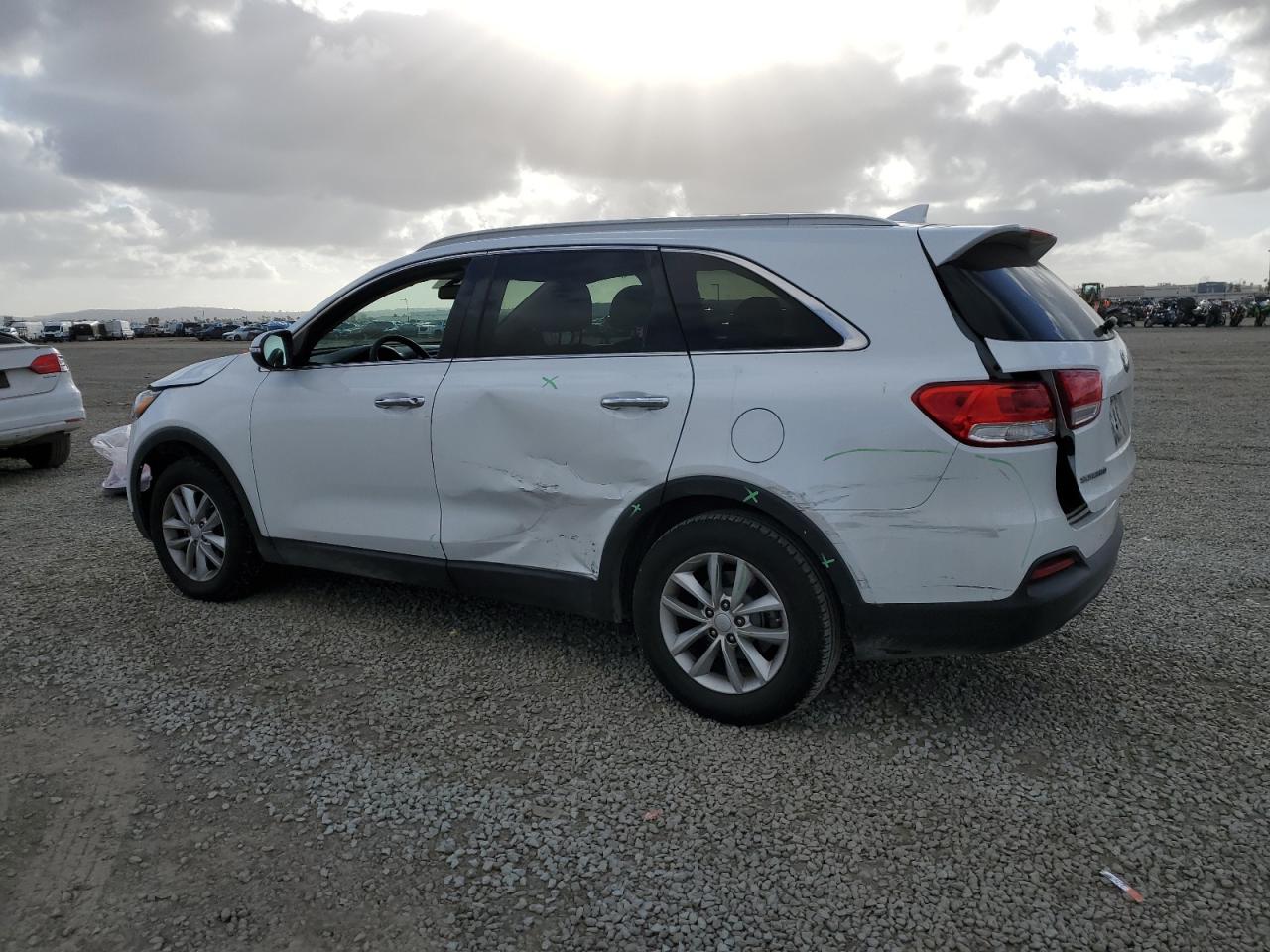 2017 KIA Sorento VIN 5XYPG4A32HG258567 Copart auction photo, all over damage thumbnail 2