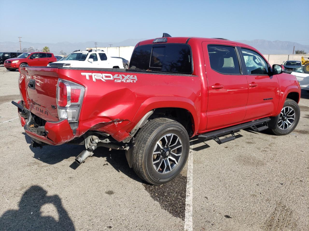 2022 Toyota Tacoma VIN 3TMCZ5ANXNM514338 Copart auction photo, front end / rear end damage thumbnail 3
