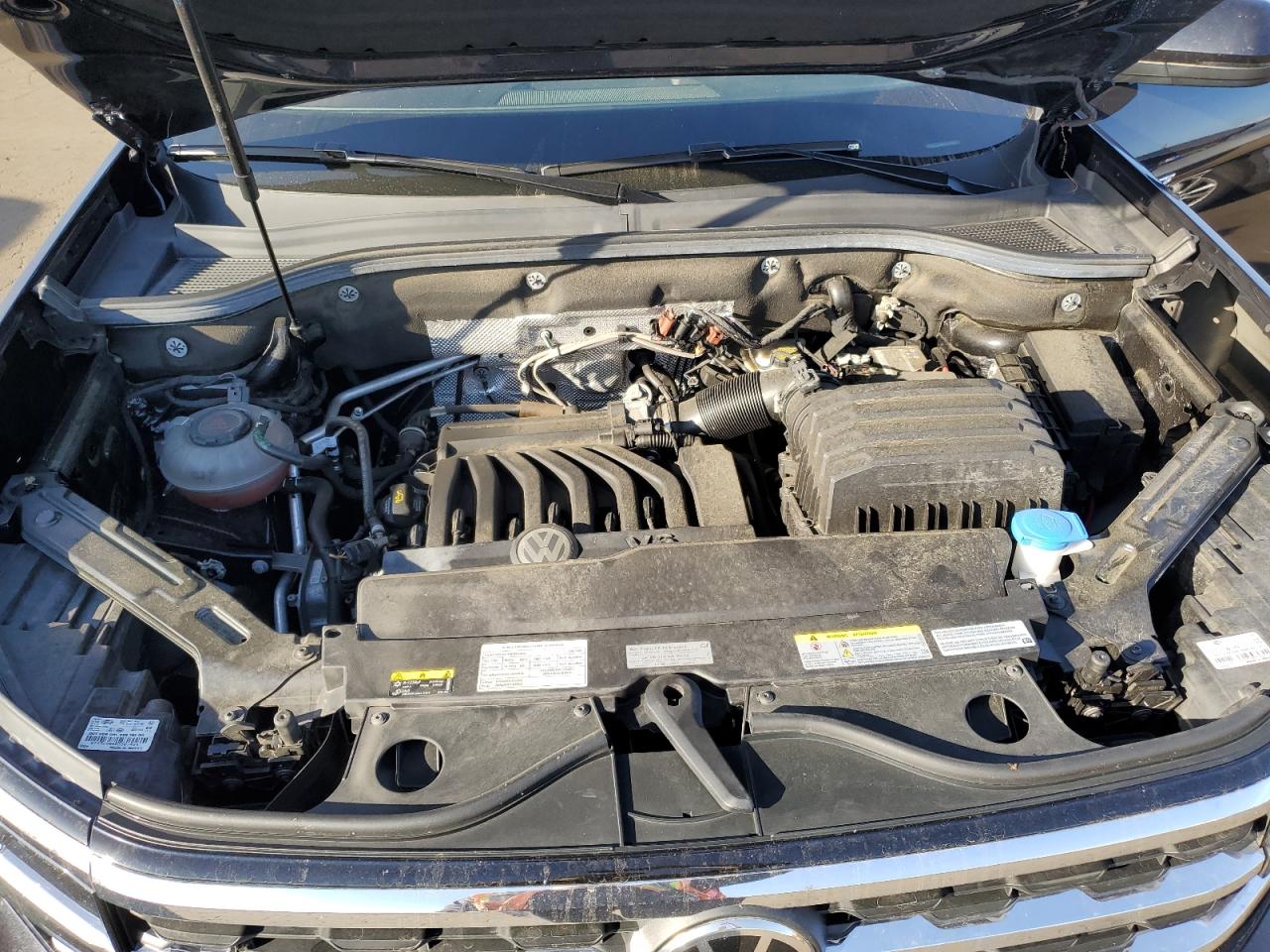 2021 Volkswagen Atlas VIN 1V2SE2CAXMC212580 Copart auction photo, side / minor dent/scratches damage thumbnail 13