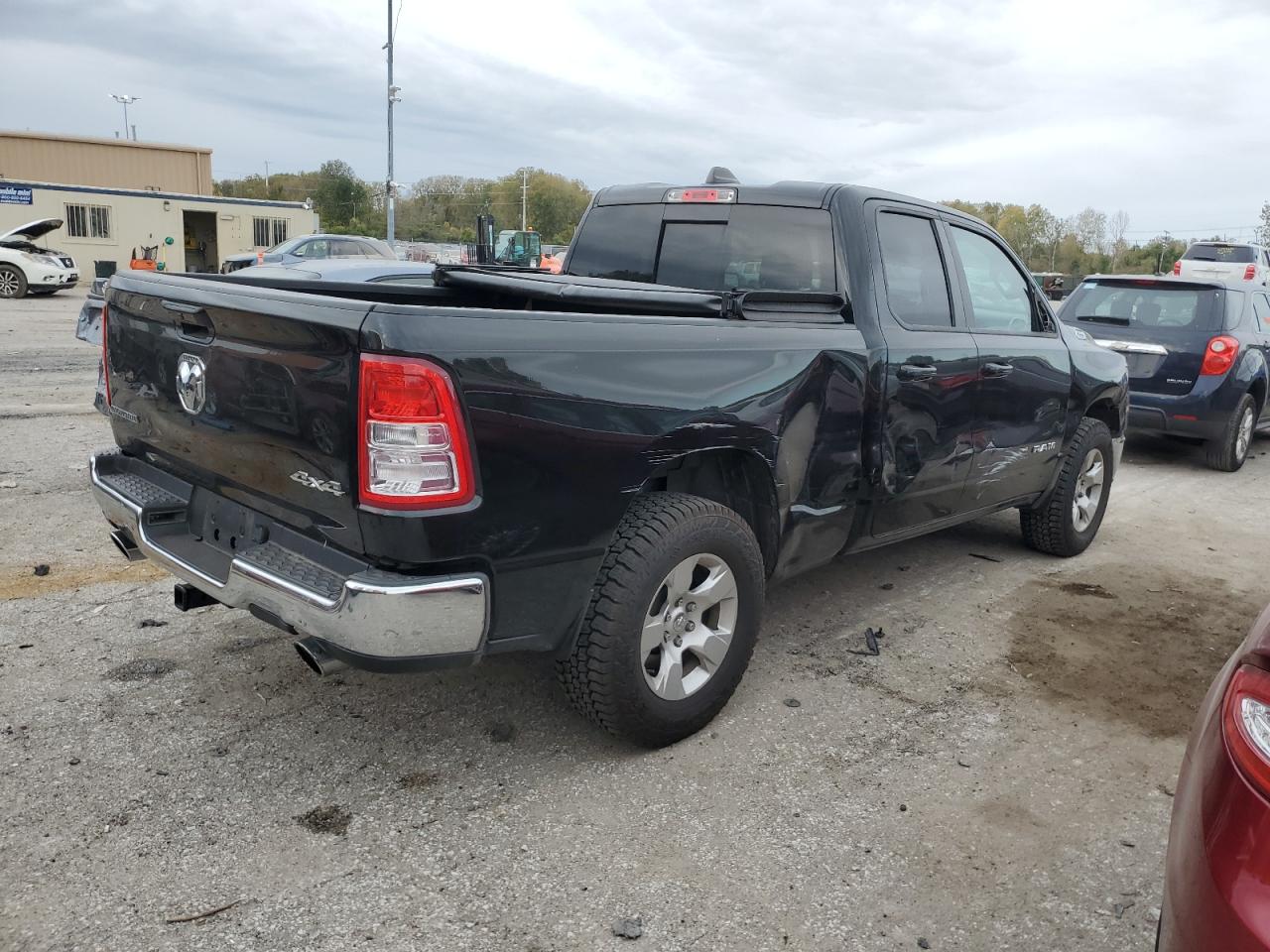 2021 RAM 1500 VIN 1C6SRFBT1MN687708 Copart auction photo, side damage thumbnail 3