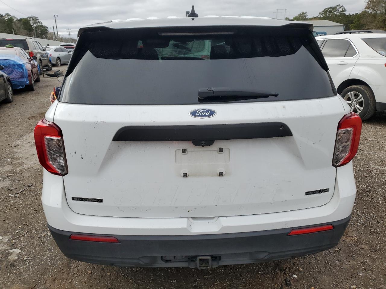 2020 Ford Explorer VIN 1FM5K8AB4LGA82935 Copart auction photo, all over damage thumbnail 6