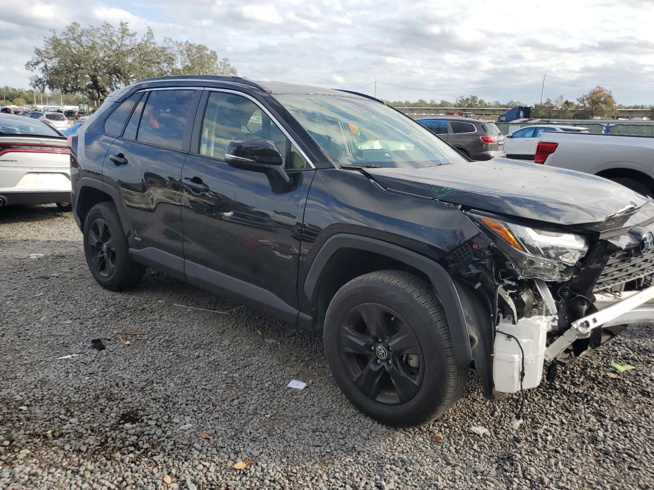 2022 Toyota RAV 4 VIN JTMRWRFV2NJ055144 Copart auction photo, front end damage thumbnail 4