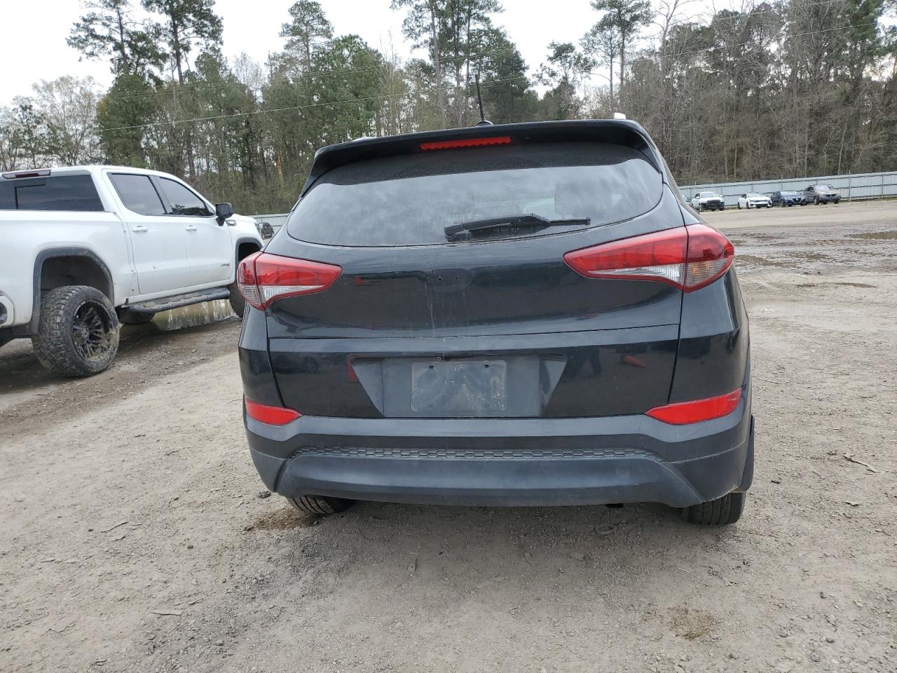 2017 Hyundai Tucson VIN KM8J33A45HU468126 Copart auction photo, front end damage thumbnail 6