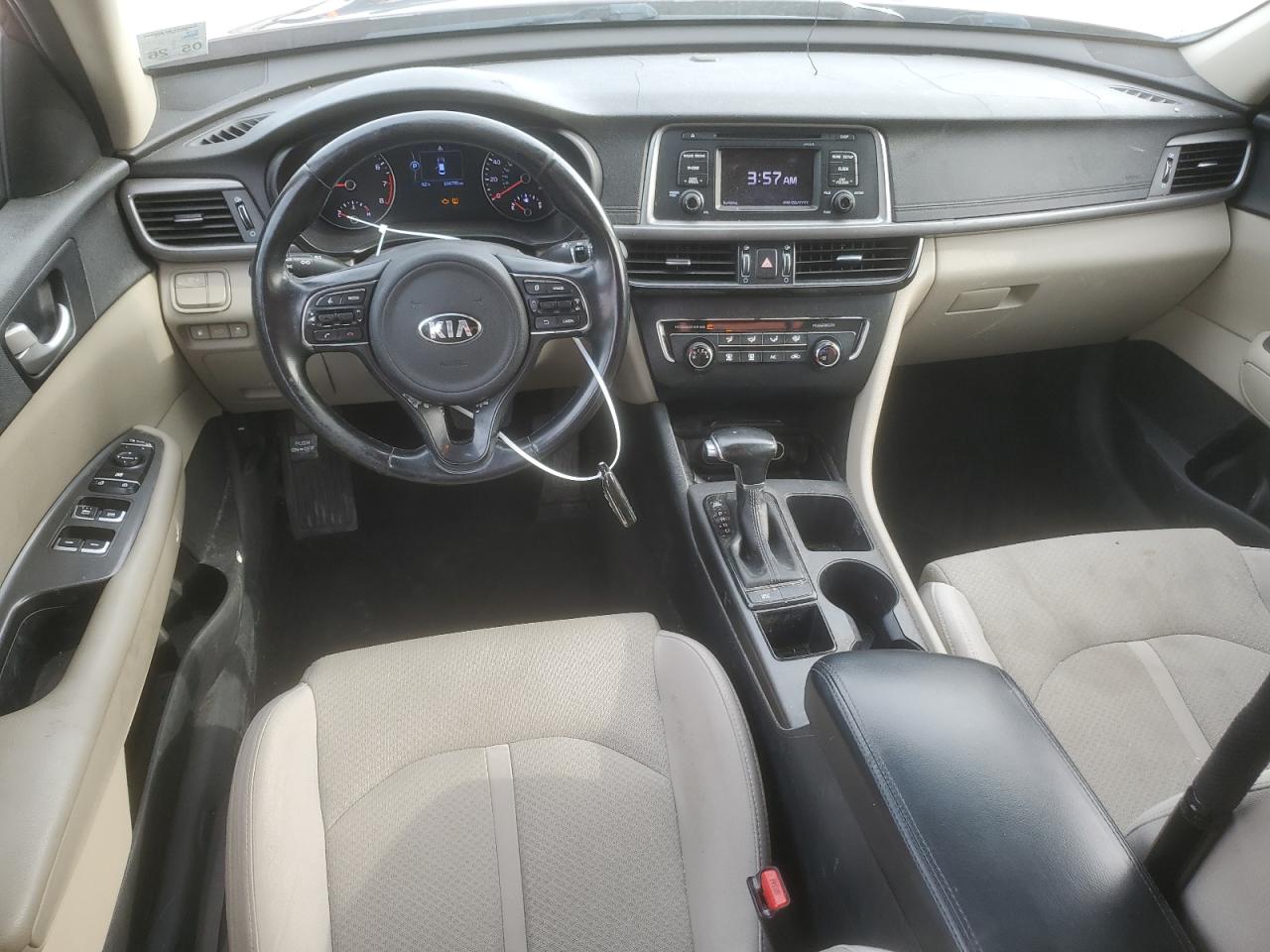 2016 KIA Optima VIN 5XXGT4L13GG010757 Copart auction photo, minor dent/scratches damage thumbnail 8