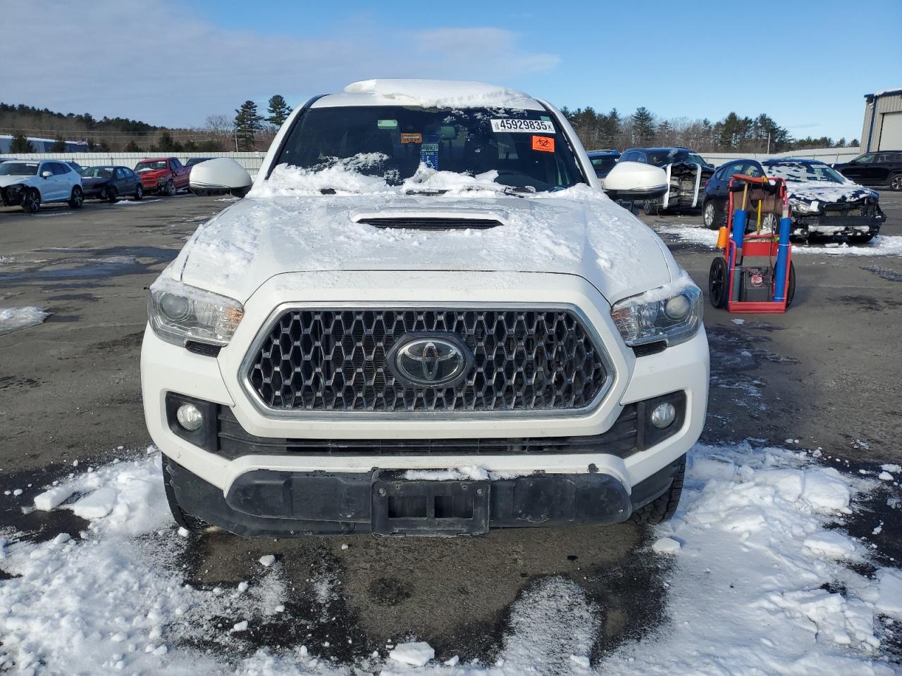 2019 Toyota Tacoma VIN 3TMDZ5BN5KM061888 Copart auction photo, rear end / frame damage damage thumbnail 5