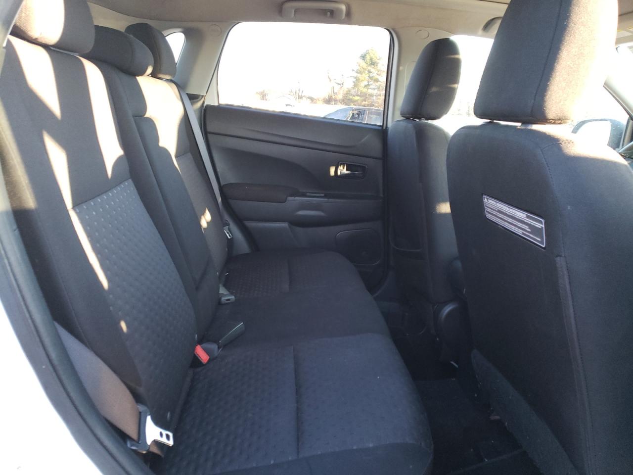 2011 Mitsubishi Outlander VIN JA4AR4AU6BZ004145 Copart auction photo, front end / minor dent/scratches damage thumbnail 10