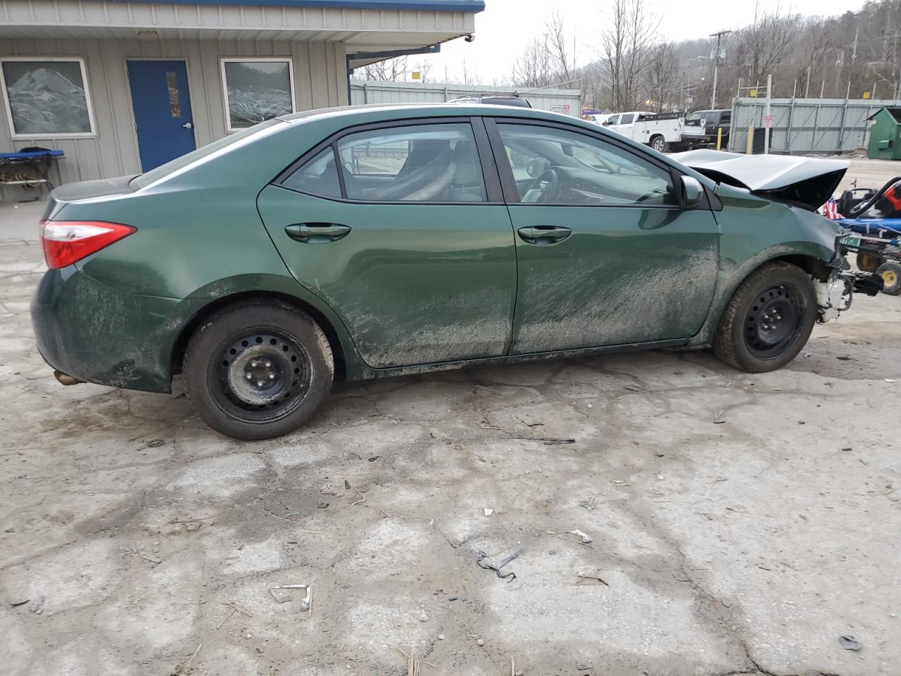 2014 Toyota Corolla VIN 5YFBURHE0EP154013 Copart auction photo, all over damage thumbnail 3