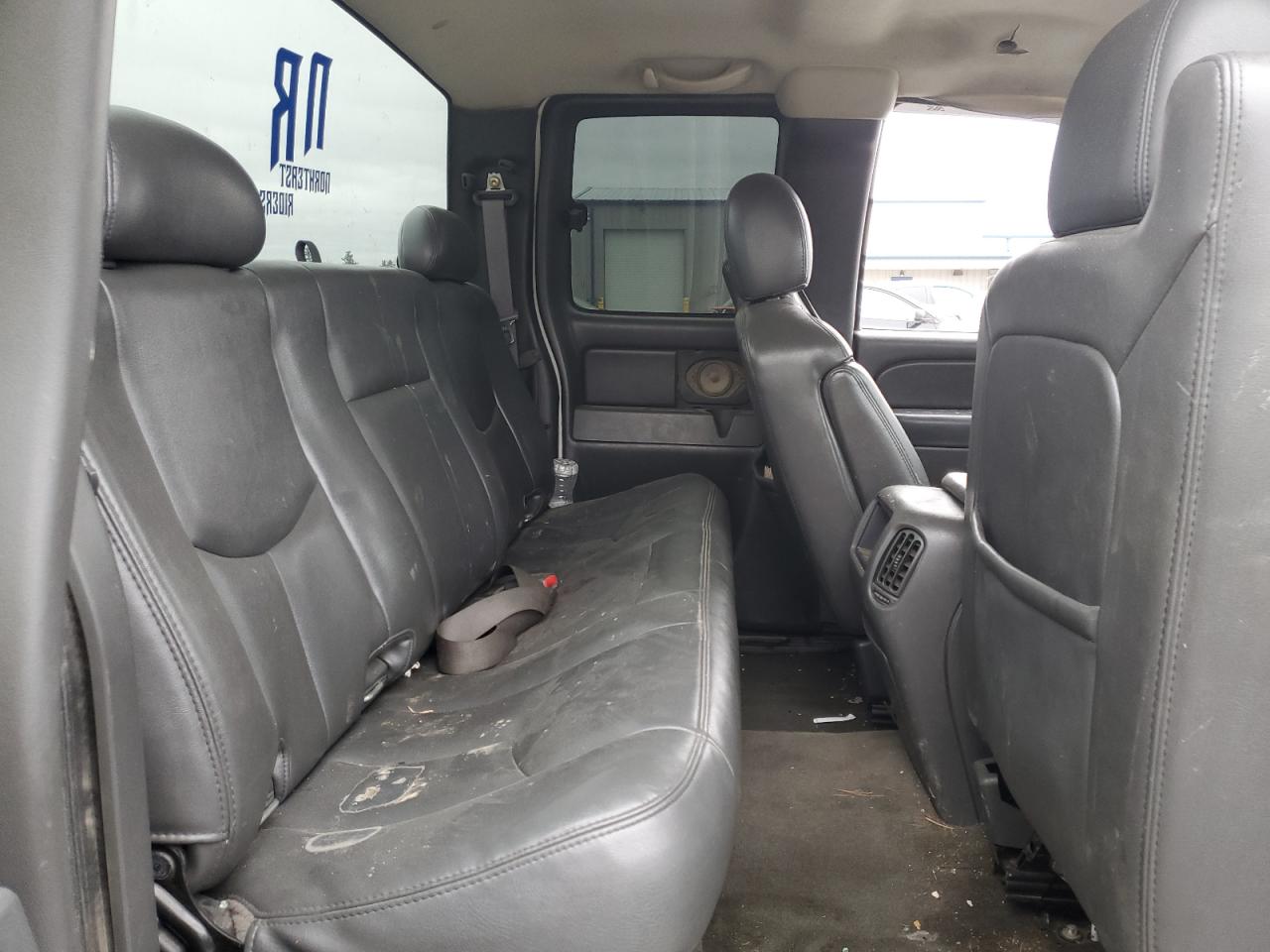 2005 GMC Sierra VIN 1GTHK29265E280241 Copart auction photo, all over damage thumbnail 11