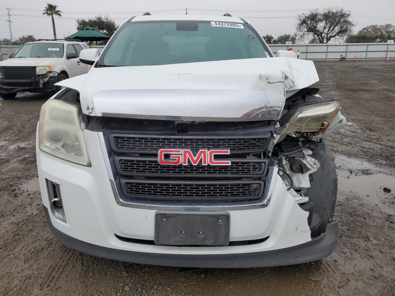 2014 GMC Terrain VIN 2GKALREK2E6379063 Copart auction photo, front end damage thumbnail 5