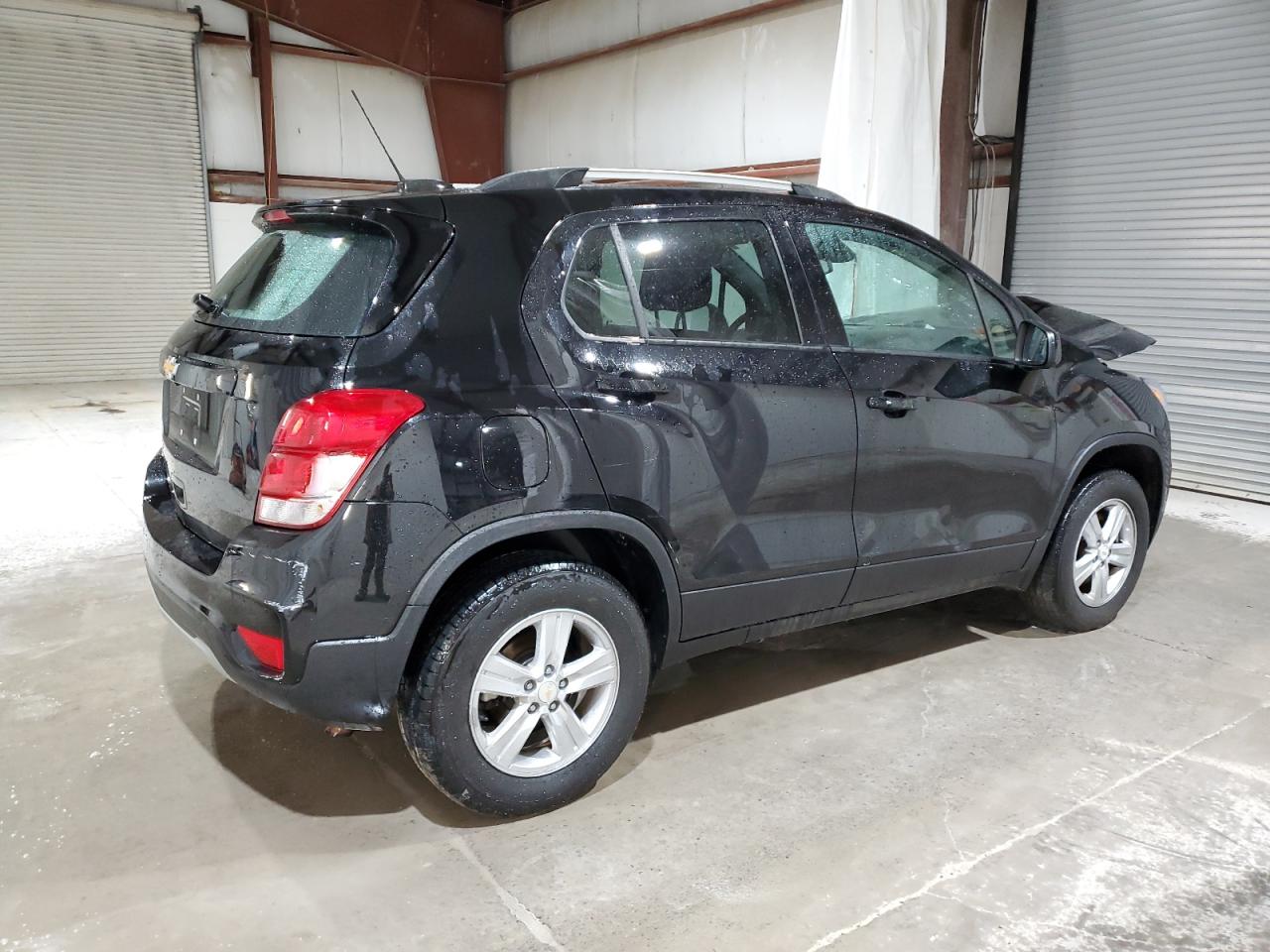2021 Chevrolet Trax VIN KL7CJPSM2MB366665 Copart auction photo, front end damage thumbnail 3