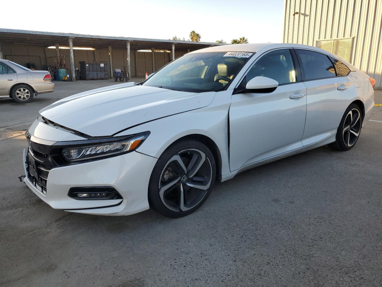 2018 Honda Accord VIN 1HGCV1F30JA130539