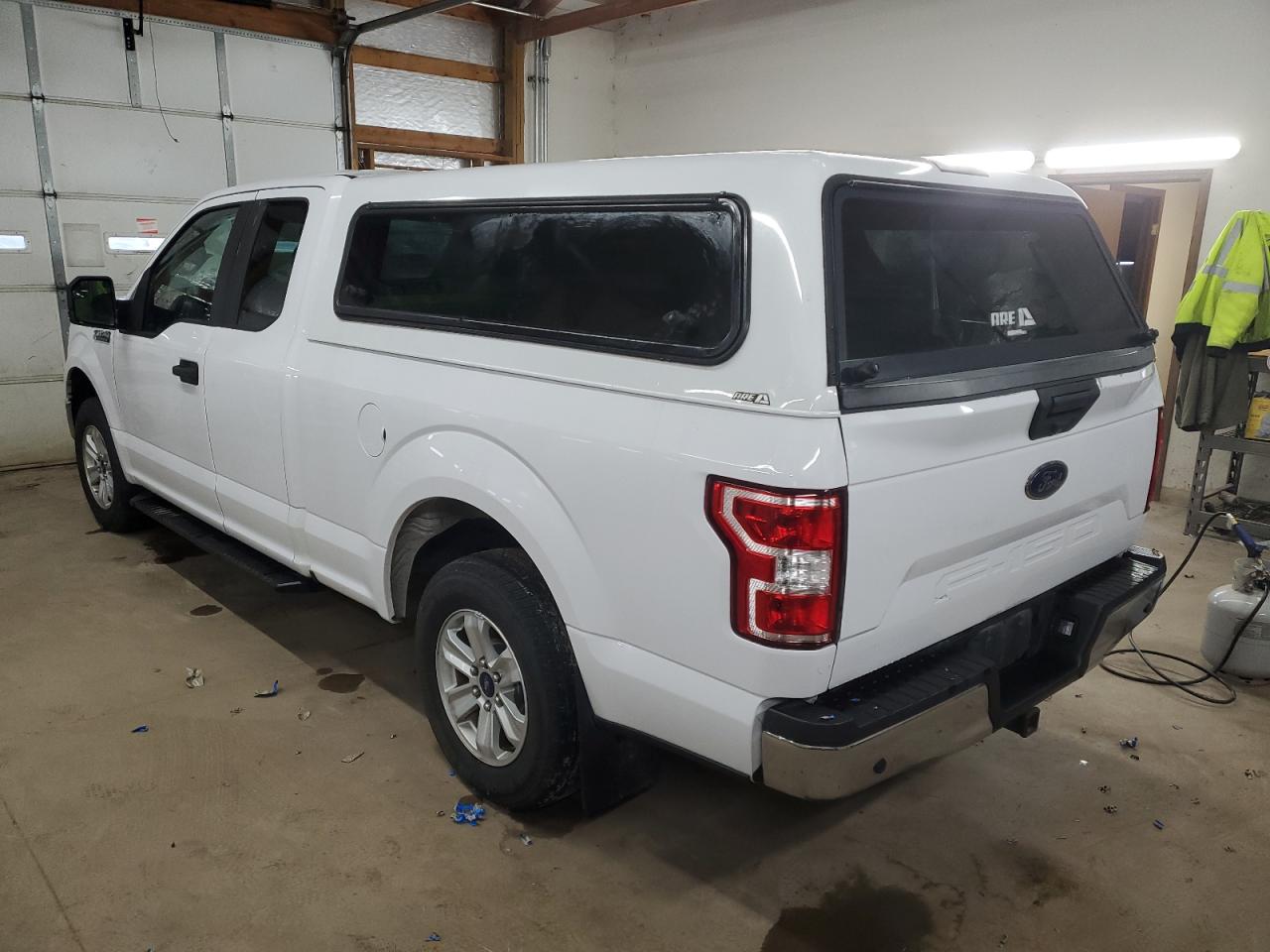 2018 Ford F-150 VIN 1FTEX1CB3JKE82005 Copart auction photo, minor dent/scratches damage thumbnail 2