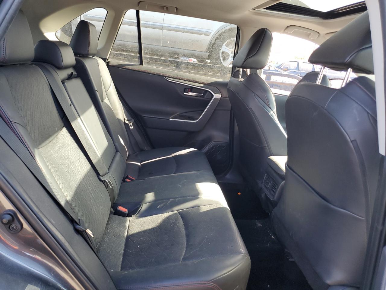 2020 Toyota RAV 4 VIN 2T3J1RFV4LC081126 Copart auction photo, front end damage thumbnail 12