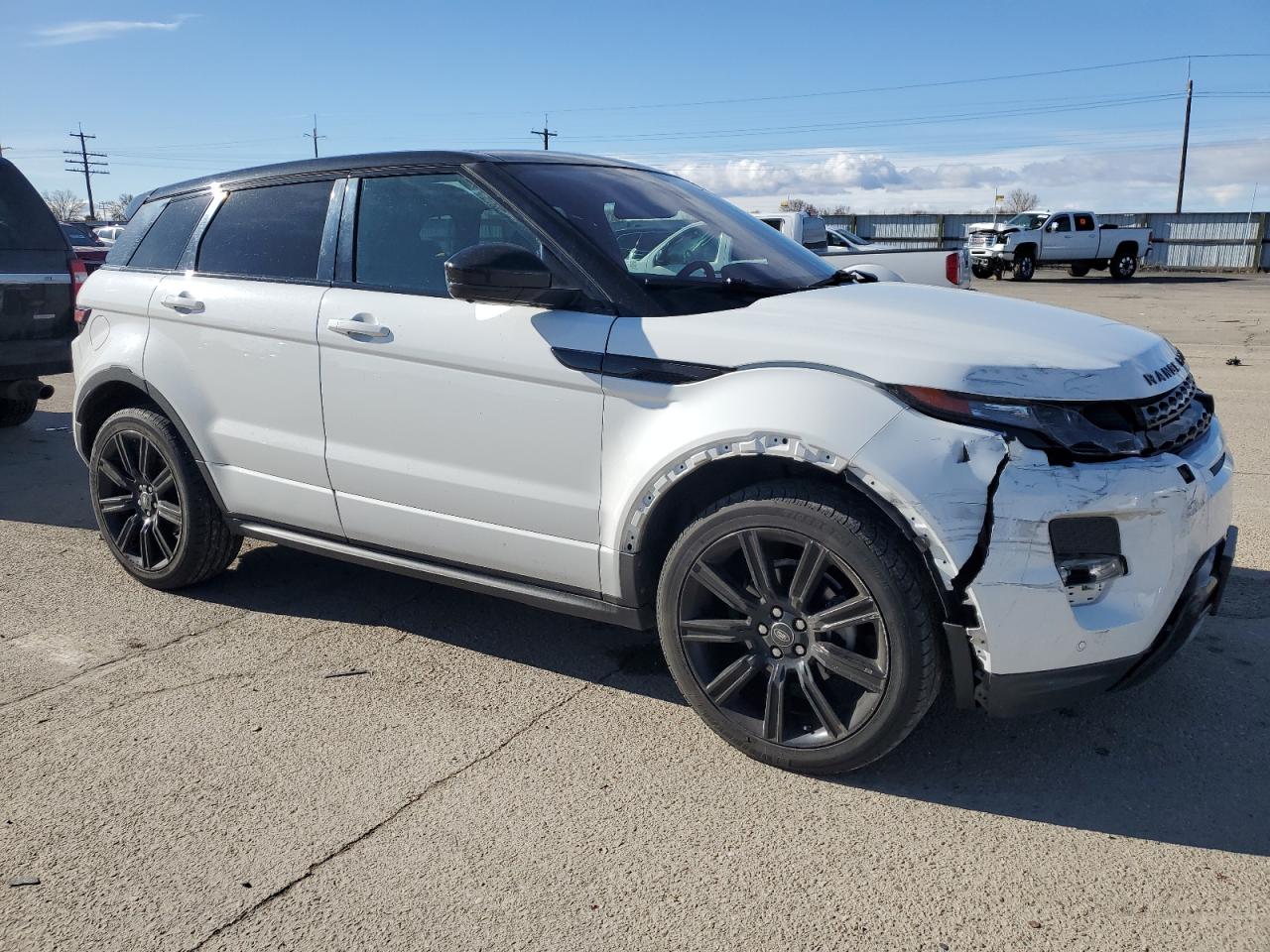 2014 Land Rover Range Rover VIN SALVT2BG3EH904090 Copart auction photo, front end damage thumbnail 4