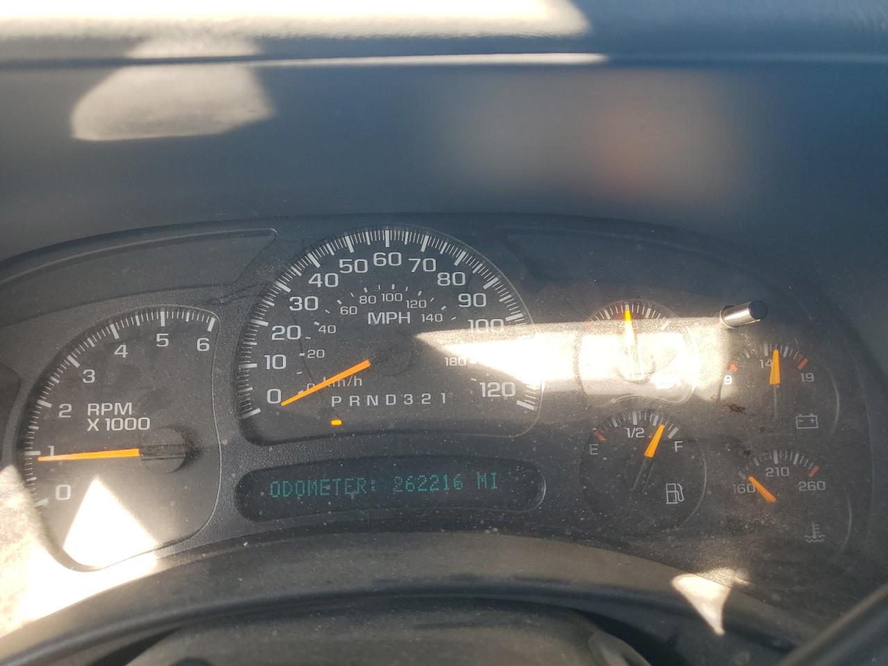2006 GMC Sierra VIN 2GTEC13V061271650 Copart auction photo, rear end damage thumbnail 9