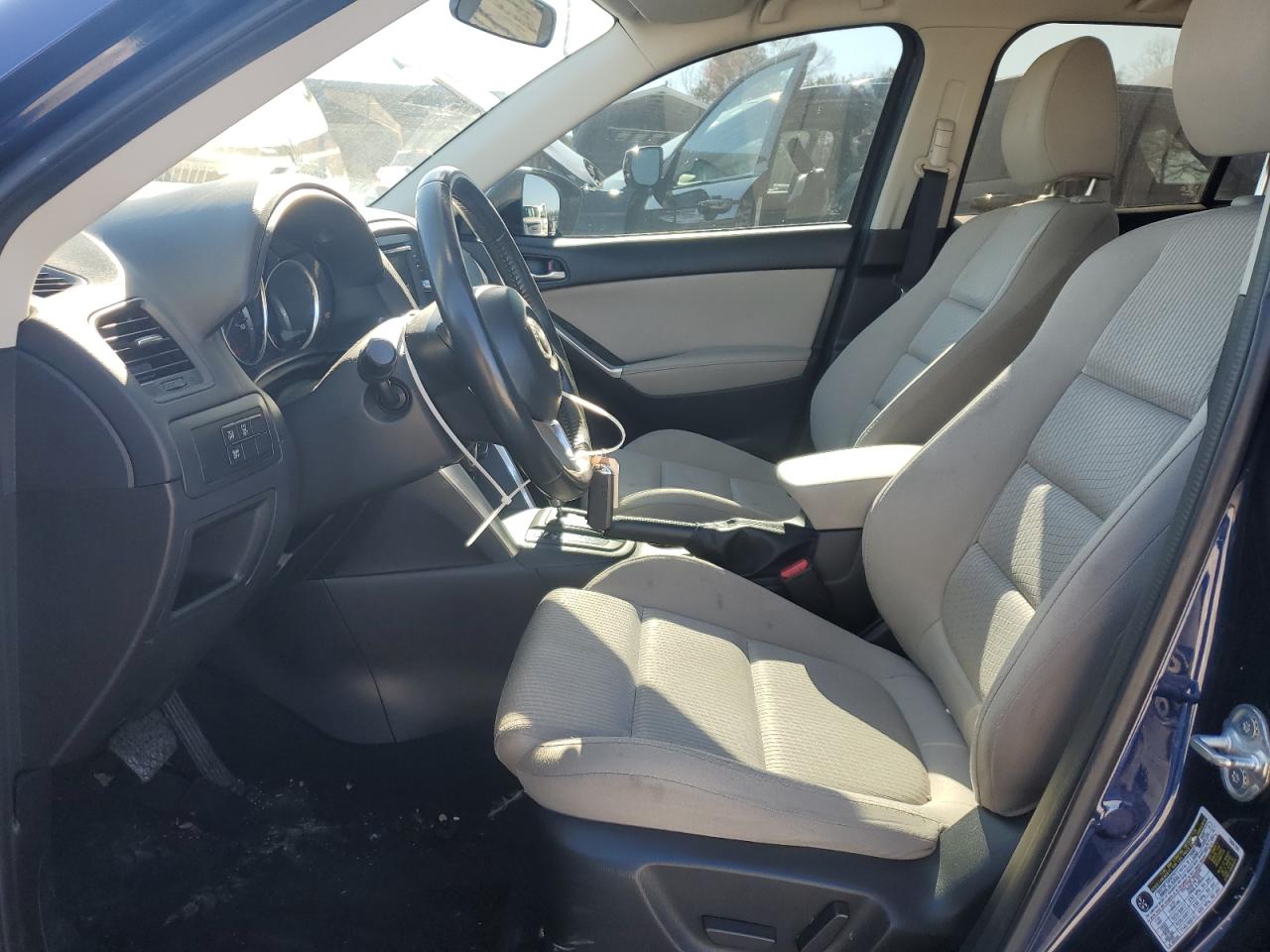 2014 Mazda CX-5 VIN JM3KE2CY5E0303863 Copart auction photo, rear end damage thumbnail 7