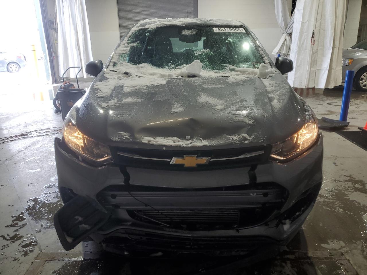 2020 Chevrolet Trax VIN 3GNCJKSB3LL318827 Copart auction photo, front end damage thumbnail 5