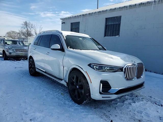 2022 BMW X7 VIN 5UXCW2C0XN9K00713 Copart auction photo, side / front end damage thumbnail 14