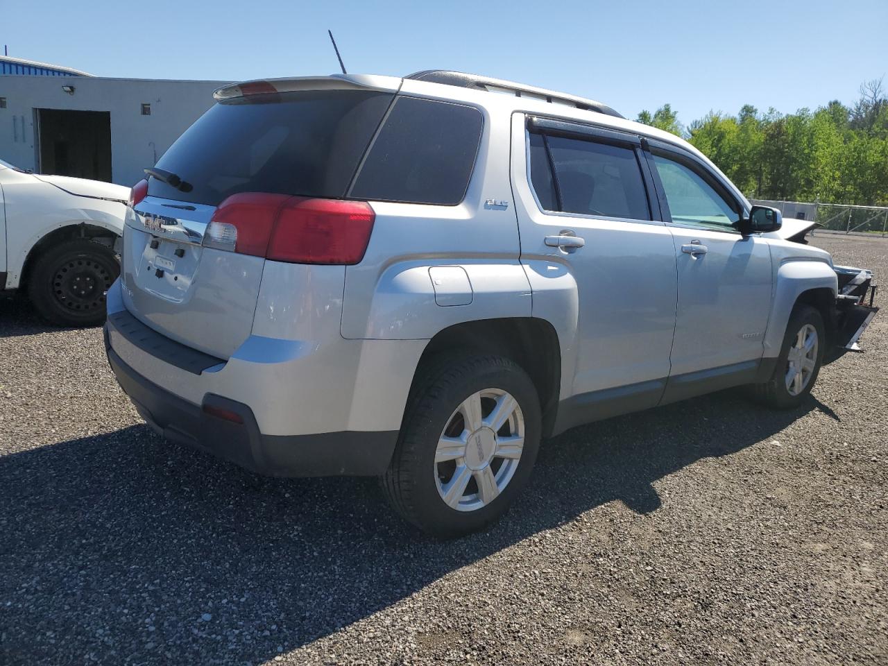 2014 GMC Terrain VIN 2GKALREK5E6115030 Copart auction photo, front end damage thumbnail 3
