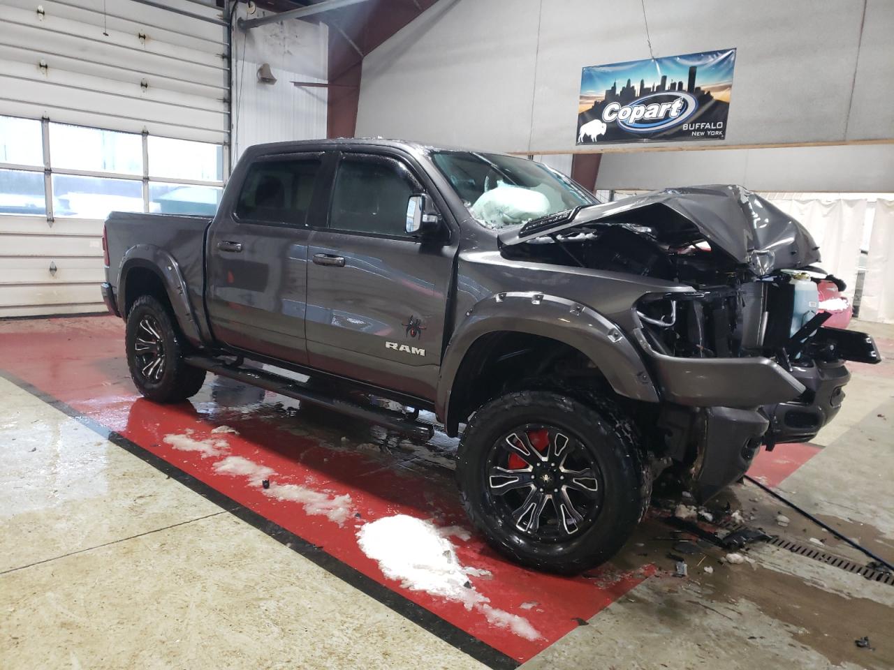 2020 RAM 1500 VIN 1C6SRFFT3LN359294 Copart auction photo, front end damage thumbnail 4