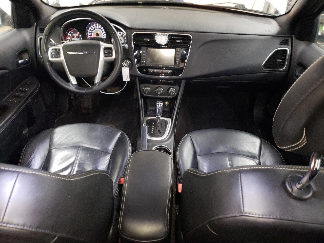 2011 Chrysler 200 VIN 1C3BC2FB9BN581660 Copart auction photo, front end damage thumbnail 8